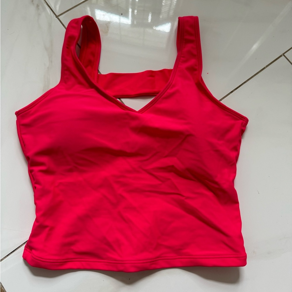Janela Bay v neck cropped tankini swim top
